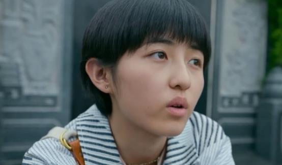 弟弟和姐姐的av,弟弟与姐姐的温馨互动，亲情与成长的美好篇章